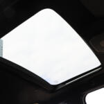 【画像】【試乗】しっとりなAWDと軽快な2WDの選択が悩ましい！　スズキ初のBEV「ｅビターラ」はEVを身近にしてくれる存在だった 〜 画像56