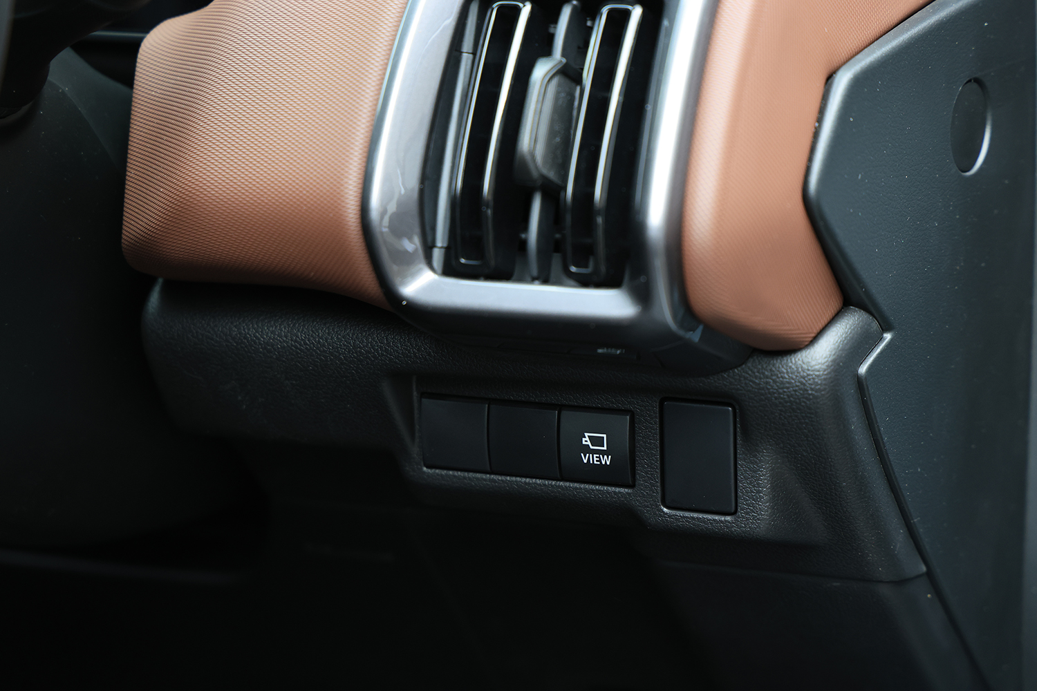 スズキｅビターラは安定性と扱いやすさを優先させたBEVだった 〜 画像58