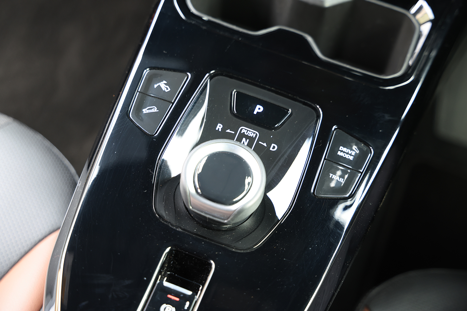 スズキｅビターラは安定性と扱いやすさを優先させたBEVだった 〜 画像68