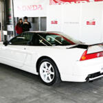 【画像】中古価格「億超え」も納得の実力と稀少性！　NA2型「ホンダNSX-R」はまさにニッポンの宝【21世紀スーパーカーFILE #015】 〜 画像2