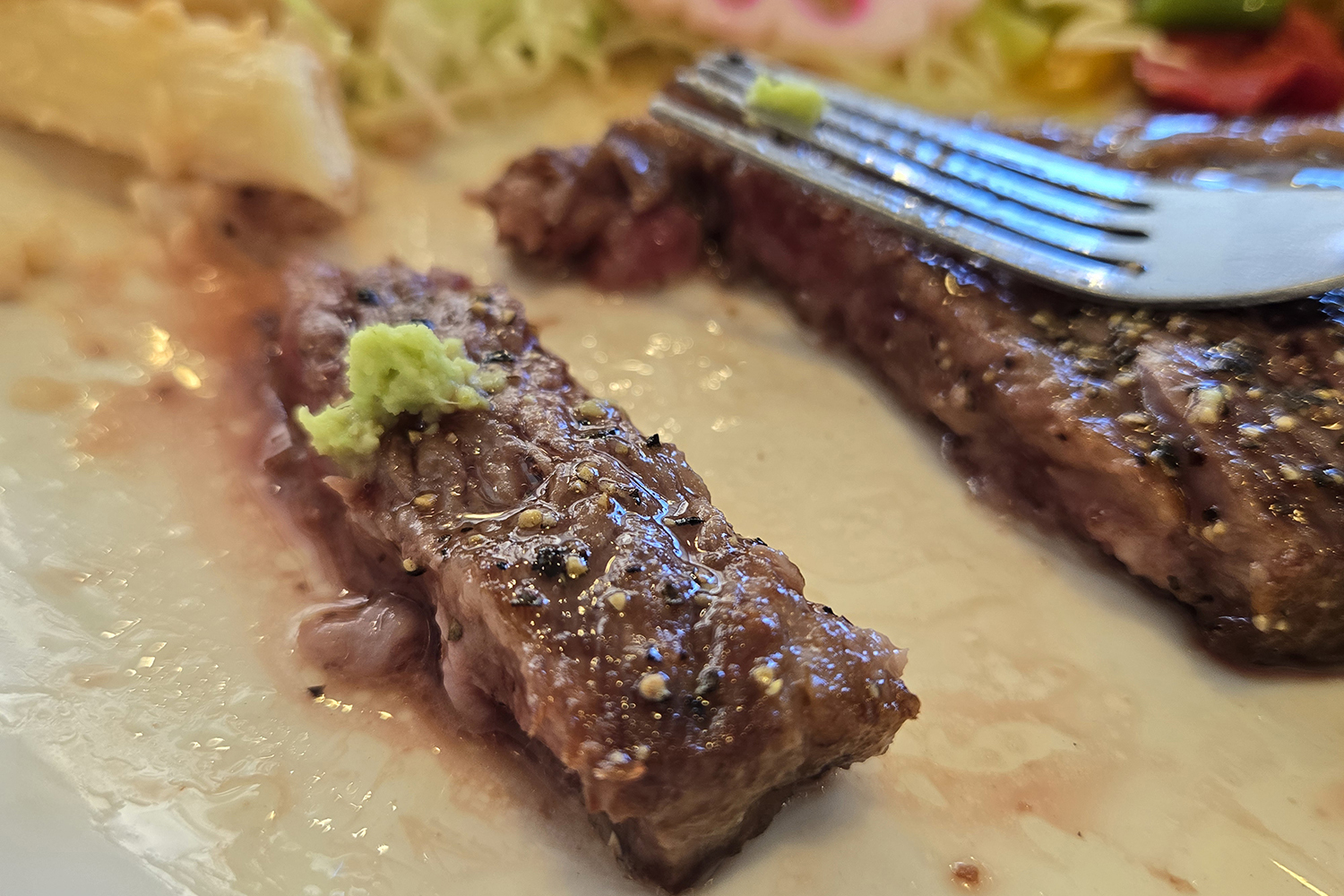 川崎・東扇島の行列店で出会った極上サブトンステーキが激ウマだった