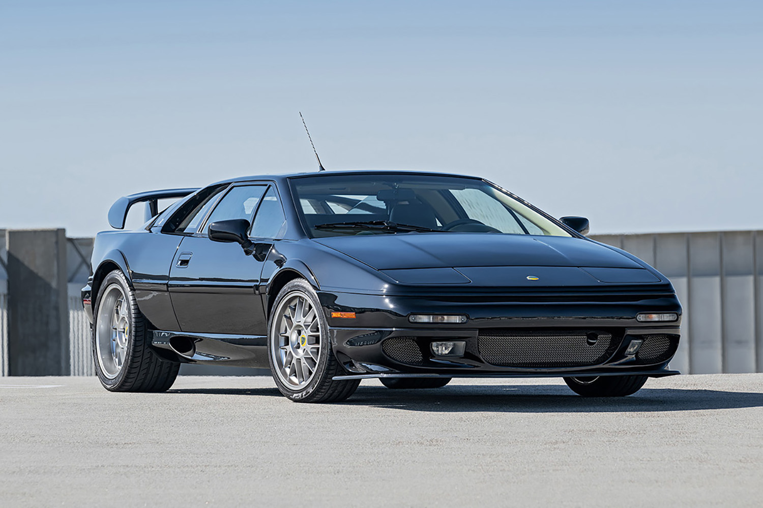 ロータス・エスプリのフロントスタイリング