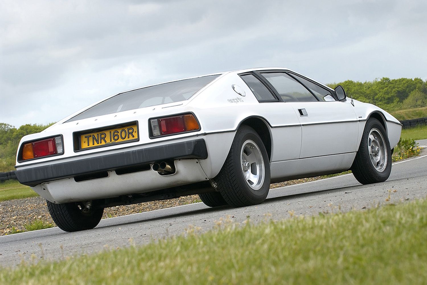 ロータス・エスプリのリヤスタイリング