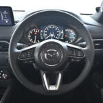 【画像】【試乗】新型CX-5にディーゼルなし……で「Ｄの一族」阿鼻叫喚！　それでもディーゼルに乗りたいひとには「CX-60」か「マツダ３」か「現行CX-5」か乗り比べて考えてみた 〜 画像7