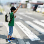 【画像】なんならほぼすべてのクルマが違反！　道交法で定められた「徐行」が必要な場所を覚えているか？ 〜 画像3