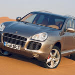 【画像】SUVじゃなくて「あくまで新しい形のスポーツカー」って言い張った！　ガチでその後のクルマ界を変えた「ポルシェ・カイエン」【21世紀スーパーカーFILE #017】 〜 画像9