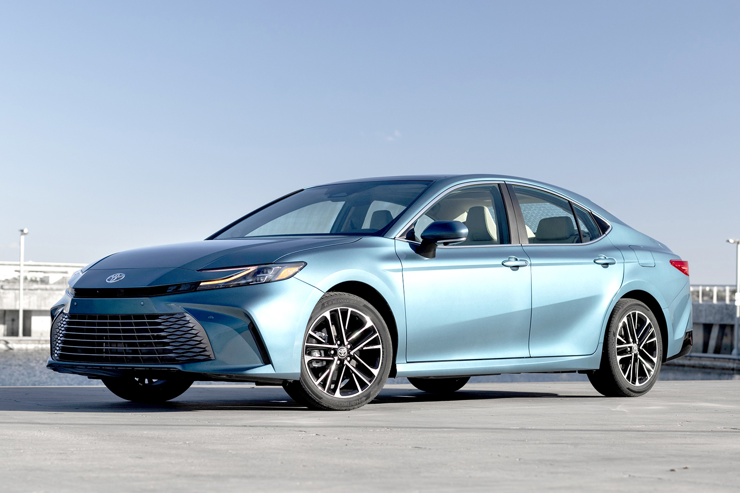 トヨタ・カムリのフロントスタイリング