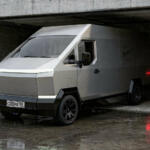 【画像】テスラが新たなクルマを……と思ったらロシアのルッソバルト？　サイバートラック感全開の謎のクルマの正体とは 〜 画像4