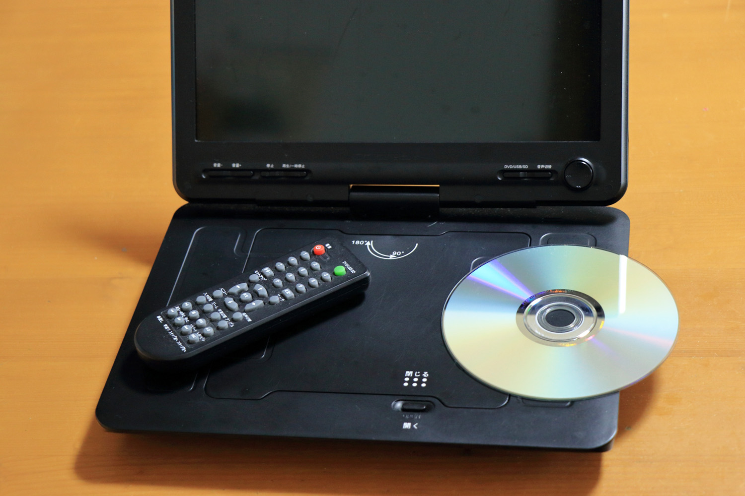 CD・DVDプレイヤーで再生するイメージ