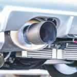 【画像】無意味でもカッコイイから……と思いきや危険な可能性大！　クルマの「ヤバい」チューニング４つ 〜 画像1