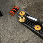 【画像】クルマ好きのいう「サスが抜けた」ってどういう状態？　最悪クルマがぴょんぴょん跳ね回るサスペンションの経年劣化とは 〜 画像3