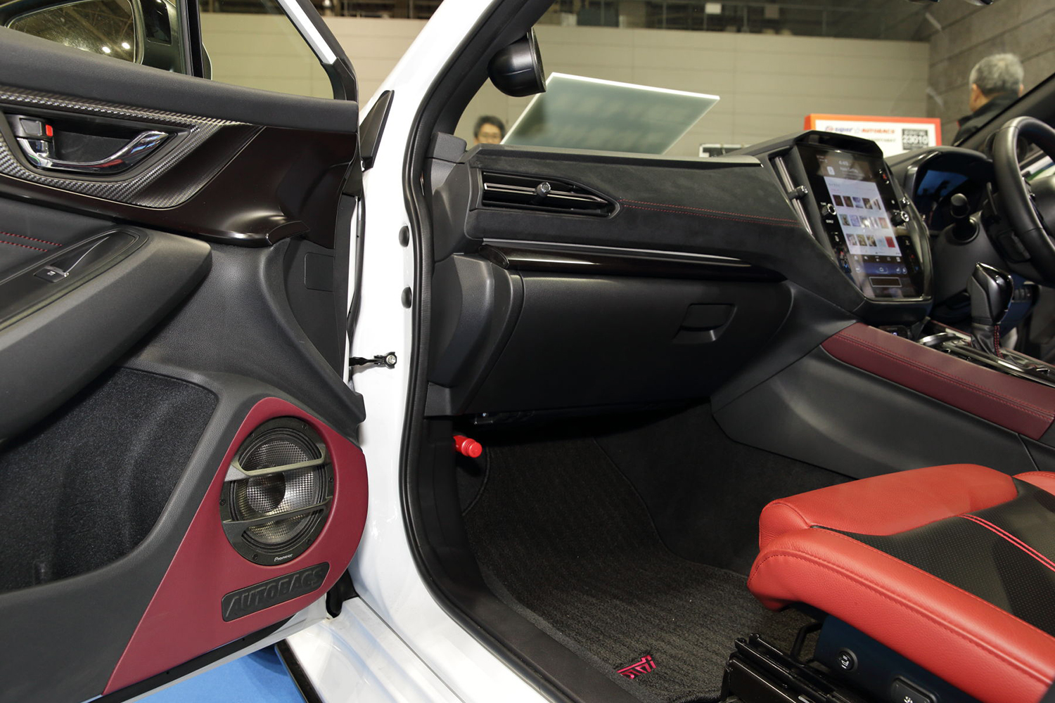 WRX S4のリヤシート 〜 画像4