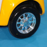 【画像】会場内に設けられた試乗コースをスイスイ走る！　最新の二輪・三輪・四輪電動バイクが「EVスマートモビリティ体験エリア」に集結【大阪オートメッセ2026】 〜 画像10