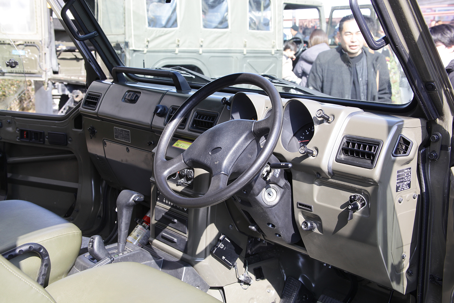 大阪オートメッセ2026の屋外会場で自衛隊が特殊車両を展示 〜 画像5