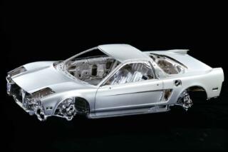 アルミが自動車車体に採用されない理由