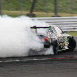 【画像】ドリフトマシンにショップも勢揃いで激アツ！　フォーミュラドリフトジャパンがブースを超えて「ゾーン」を展開【大阪オートメッセ2026】 〜 画像13