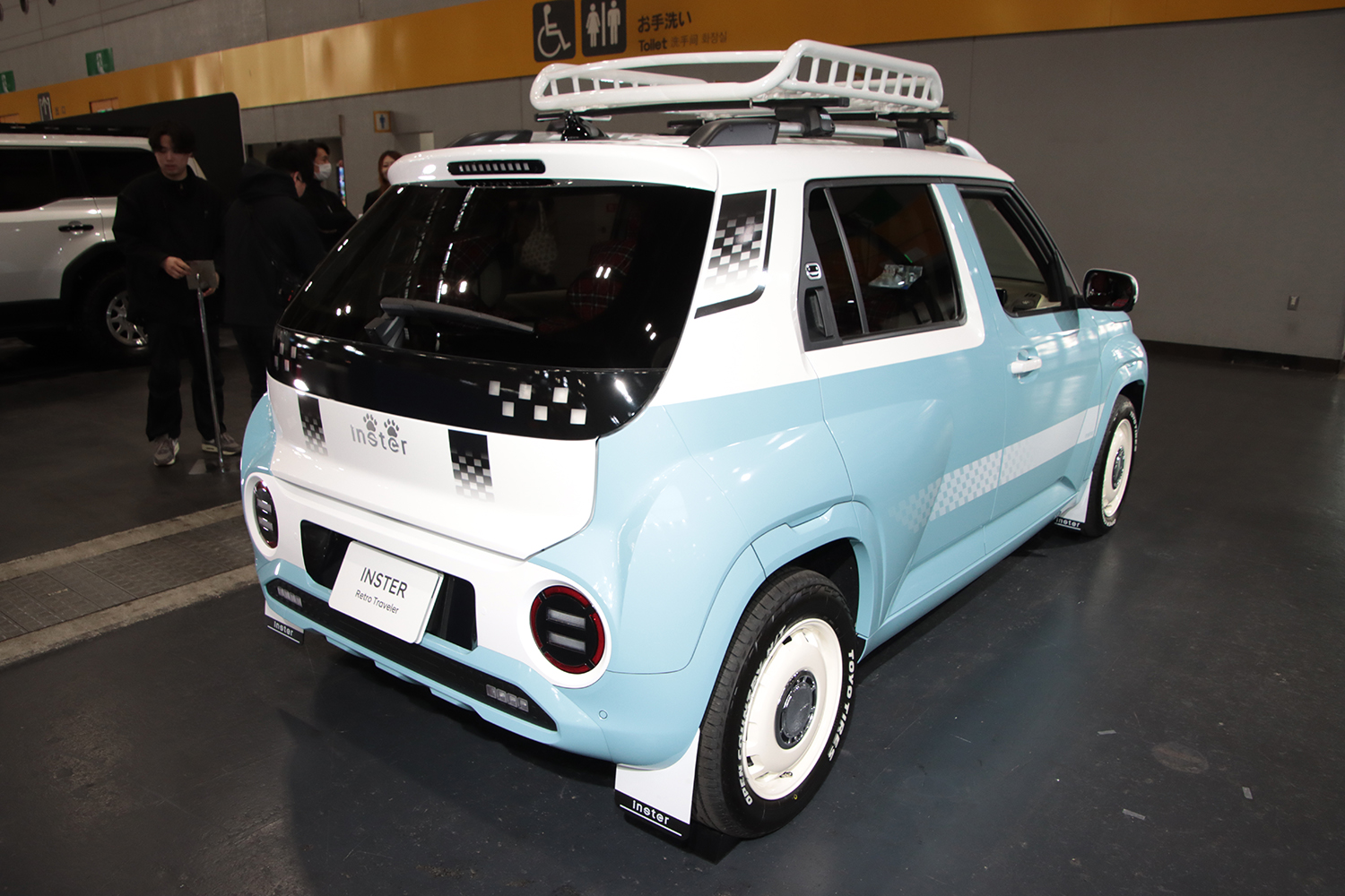 インスター レトロトラベラーのリヤスタイリング