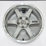 【画像】名作「TE37」の30周年を記念してレーシングホイール20点を一挙展示！　RAYSホイールの進化の歴史と本物の強さを体感せよ【大阪オートメッセ2026】 〜 画像15