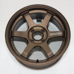 【画像】名作「TE37」の30周年を記念してレーシングホイール20点を一挙展示！　RAYSホイールの進化の歴史と本物の強さを体感せよ【大阪オートメッセ2026】 〜 画像20