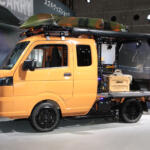 【画像】遊び心も実用性も純正クオリティ！　スズキ純正アクセサリーでクロスビーとスーパーキャリイの完成度が爆上がり【大阪オートメッセ2026】 〜 画像12