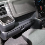 【画像】遊び心も実用性も純正クオリティ！　スズキ純正アクセサリーでクロスビーとスーパーキャリイの完成度が爆上がり【大阪オートメッセ2026】 〜 画像17