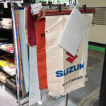 【画像】遊び心も実用性も純正クオリティ！　スズキ純正アクセサリーでクロスビーとスーパーキャリイの完成度が爆上がり【大阪オートメッセ2026】 〜 画像27