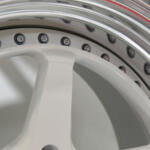 【画像】「ウェッズ」の新展開を見逃したらもったいない！　60年ものあいだ攻め続けてきた名門ホイールブランドは2026年も最新トレンドに切り込んだ【大阪オートメッセ2026】 〜 画像9