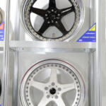 【画像】「ウェッズ」の新展開を見逃したらもったいない！　60年ものあいだ攻め続けてきた名門ホイールブランドは2026年も最新トレンドに切り込んだ【大阪オートメッセ2026】 〜 画像10