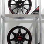 【画像】「ウェッズ」の新展開を見逃したらもったいない！　60年ものあいだ攻め続けてきた名門ホイールブランドは2026年も最新トレンドに切り込んだ【大阪オートメッセ2026】 〜 画像12