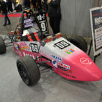 【画像】卒業制作のカスタムカーで大阪オートメッセに挑戦！　これぞ青春な２台が胸熱!!　【大阪オートメッセ2026】 〜 画像7