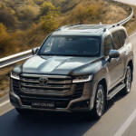 【画像】ランクル初のハイブリッドモデルが爆誕！　790Nmのビッグトルクで日本導入が待ち切れん!! 〜 画像4