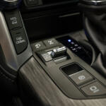 【画像】ランクル初のハイブリッドモデルが爆誕！　790Nmのビッグトルクで日本導入が待ち切れん!! 〜 画像13