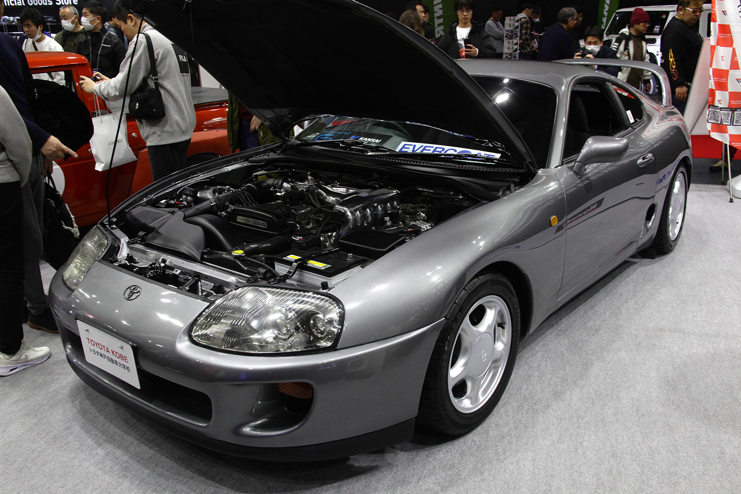 トヨタ自動車大学校のA80スープラ