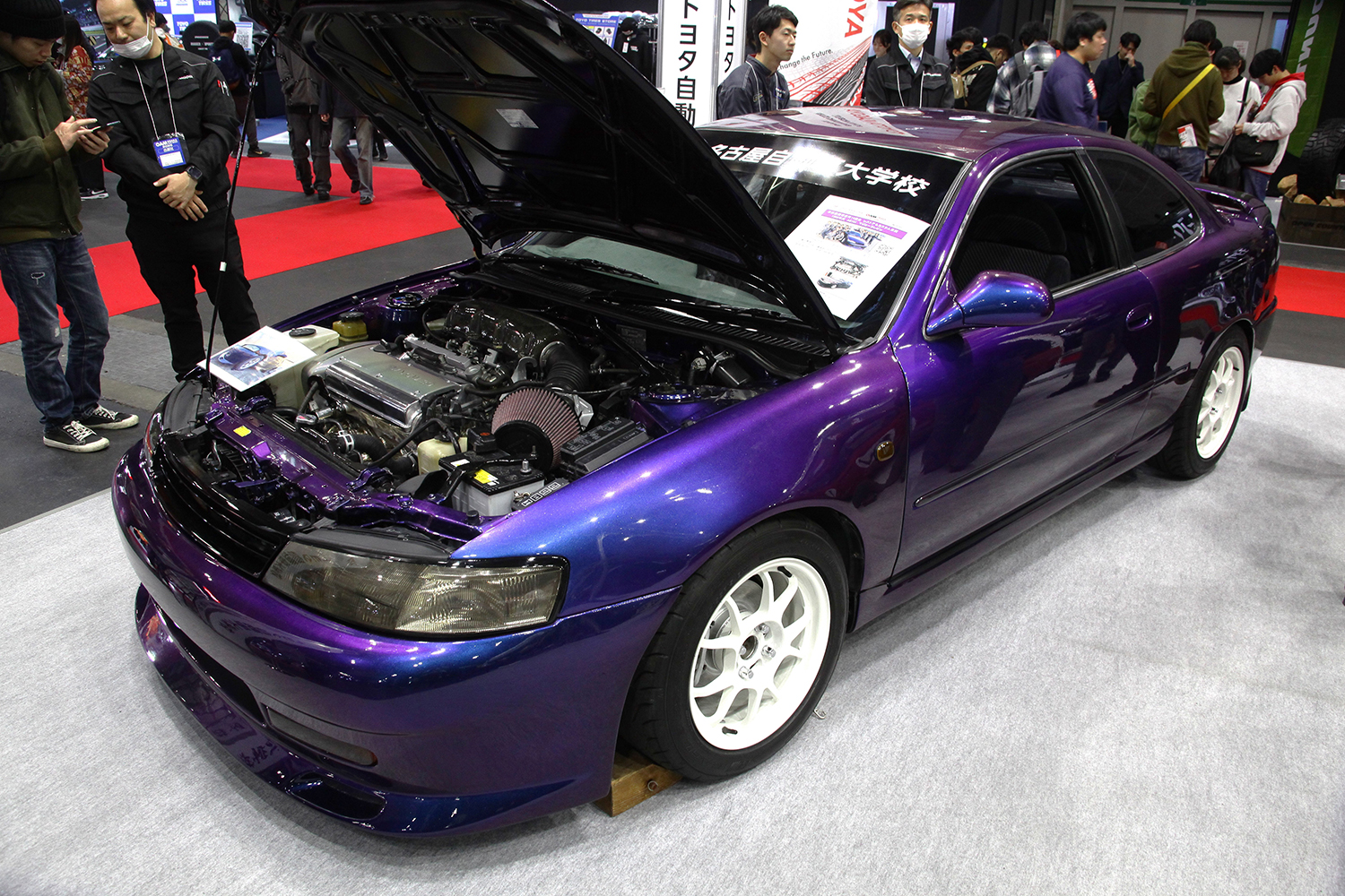 トヨタ自動車大学校のAE101レビン