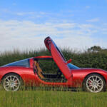 令和生まれなのに余計な装備は一切なしのピュアなクルマ！　新たな英国ライトウエイトスポーツ「ウェルズ・ヴェルティージュ」が「こういうのがいい」感満点!!