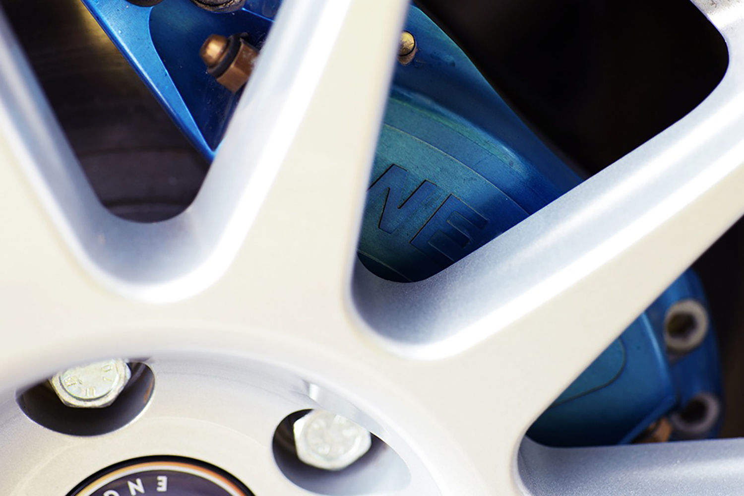 アナログなブリティッシュライトウェイトスポーツ「ウェルズ・ヴェルティージュ」 〜 画像13