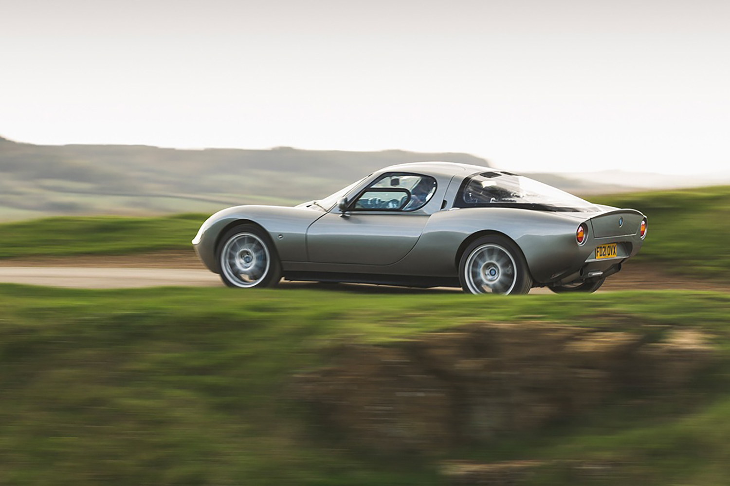 アナログなブリティッシュライトウェイトスポーツ「ウェルズ・ヴェルティージュ」 〜 画像14