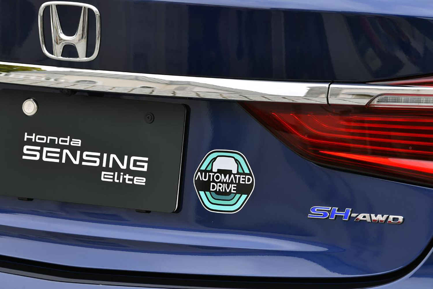 ホンダ・レジェンド ホンダセンシングエリート