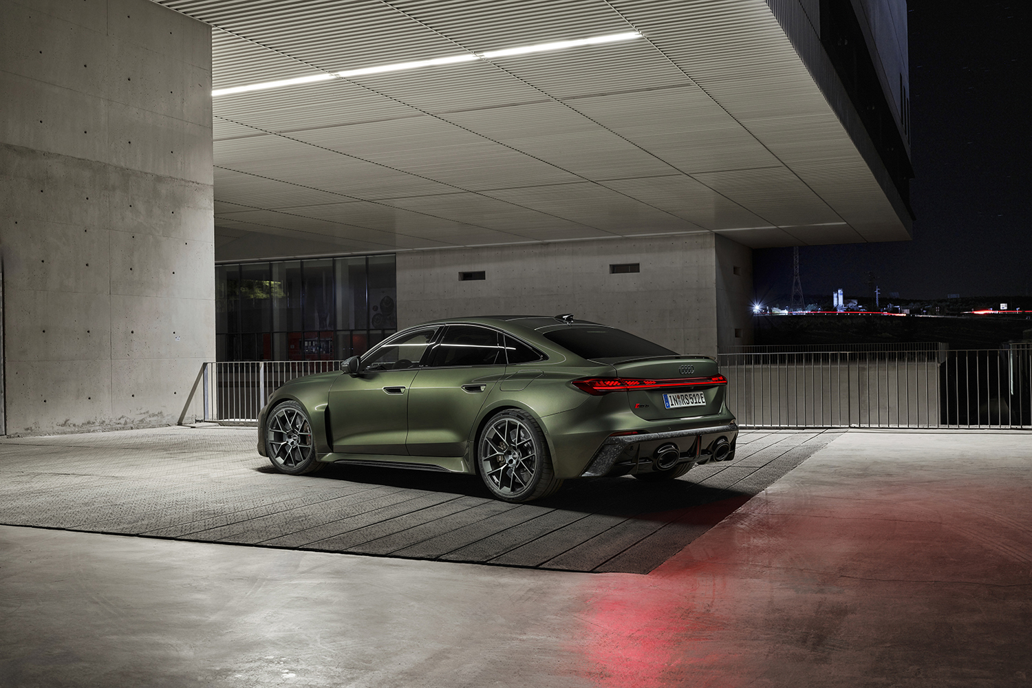 新型アウディRS 5が登場 〜 画像28