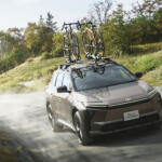 【画像】ラゲッジも大幅拡大で航続距離もクラストップ！　トヨタから「超使える」EV「bZ4X touring」が爆誕 〜 画像9