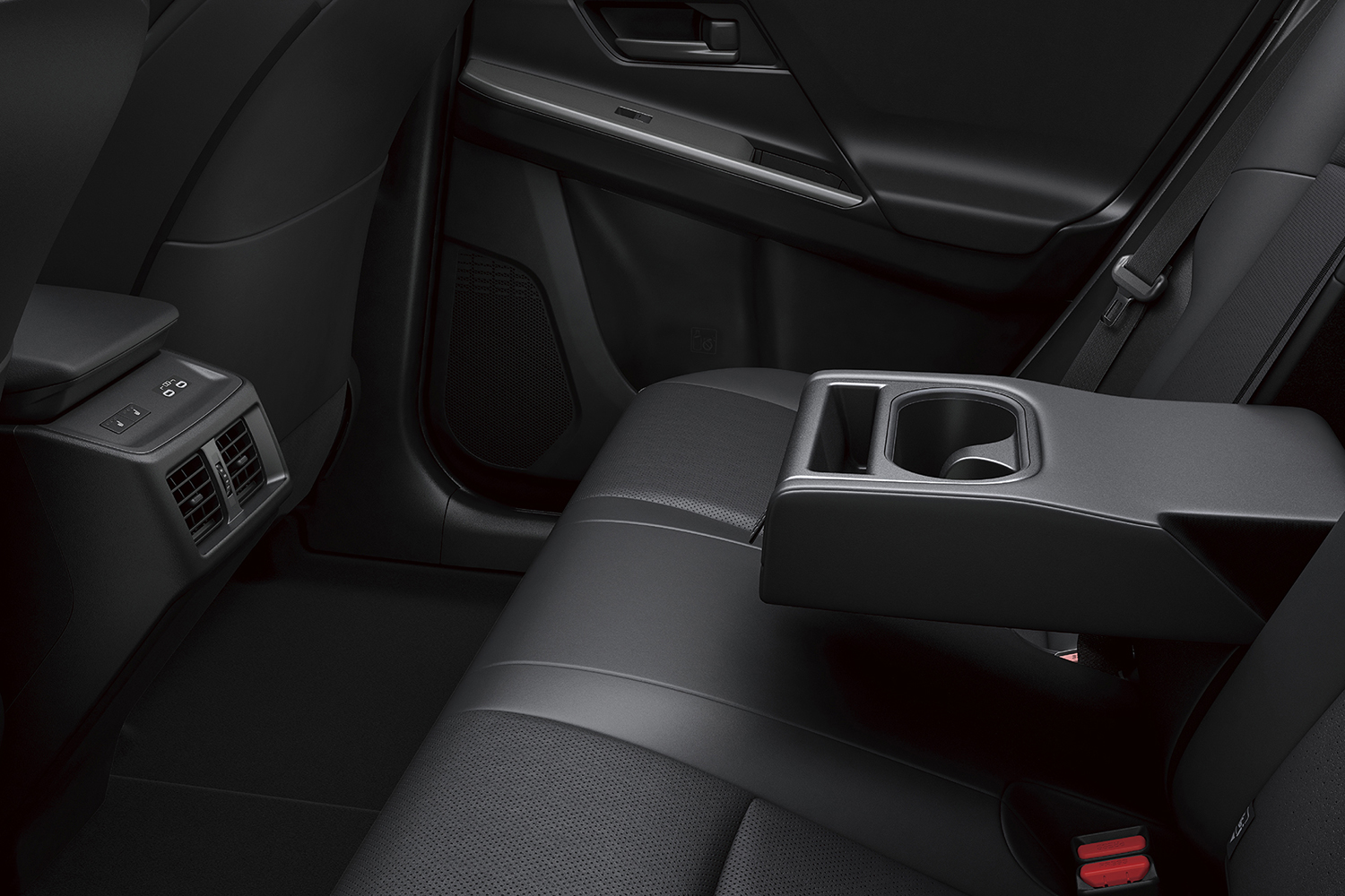 トヨタから「bZ4X Touring」が登場 〜 画像19