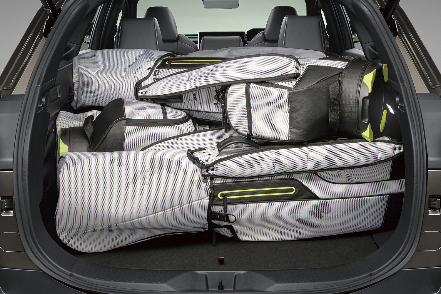 トヨタから「bZ4X Touring」が登場 〜 画像23