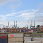 【画像】ランクル・ハイエースだけじゃない！　いまアジア・中東に加えてアフリカの窃盗団が日本の「トラック」までも狙っていた!! 〜 画像1