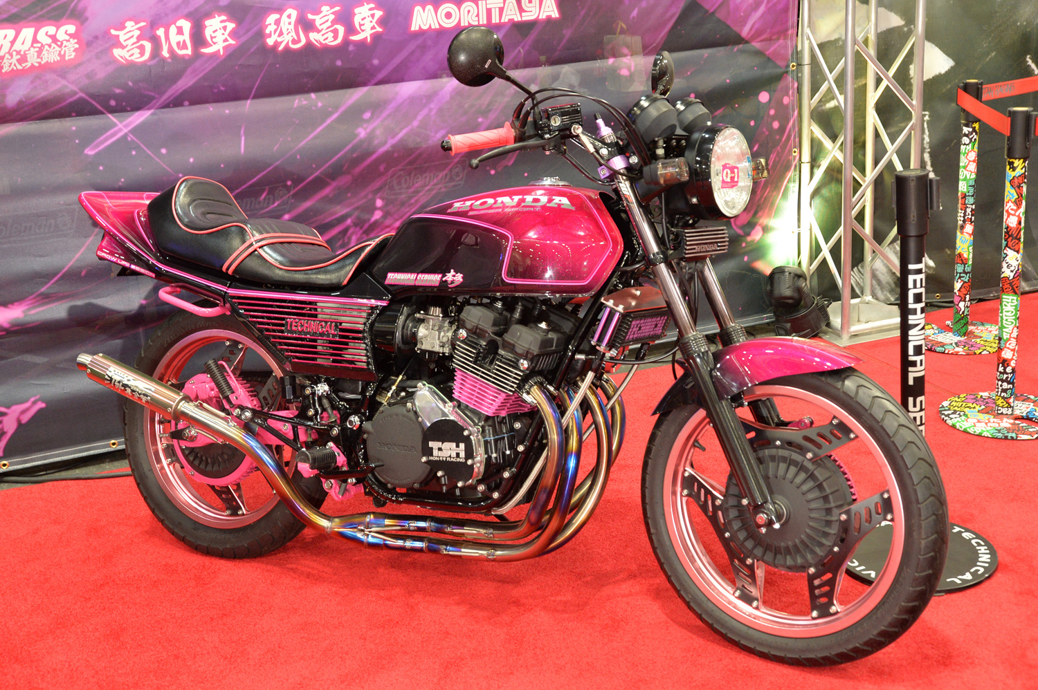 CBX400F