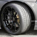 【画像】「乗り心地なんて悪くたってグリップ重視で幅広偏平タイヤだろ！」……は半分不正解！　タイヤの偏平と幅と走りの真実とは 〜 画像6