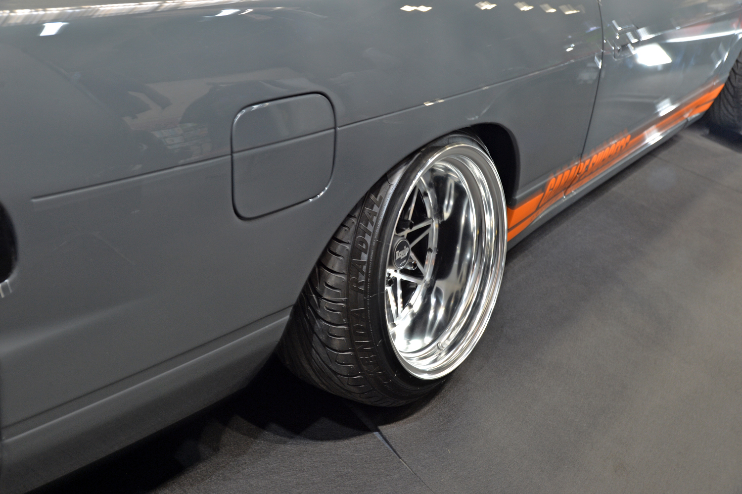 大阪オートメッセ2026で展示されてたS13シルビア