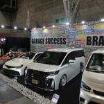 【画像】インナーパネルを除去してパイプのサブフレームを新設した圧巻のエンジンルーム！　「GARAGE SUCCESS」のS13シルビアはホンキのドリ車だった【大阪オートメッセ2026】 〜 画像3