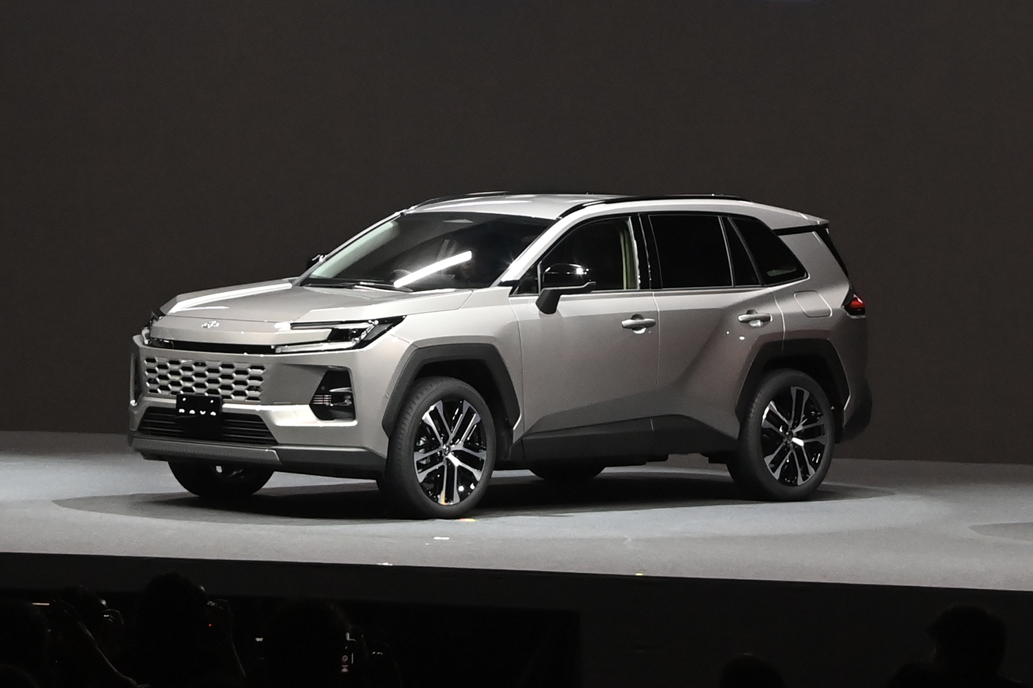 新型RAV4に装備された目から鱗な新機能 〜 画像1