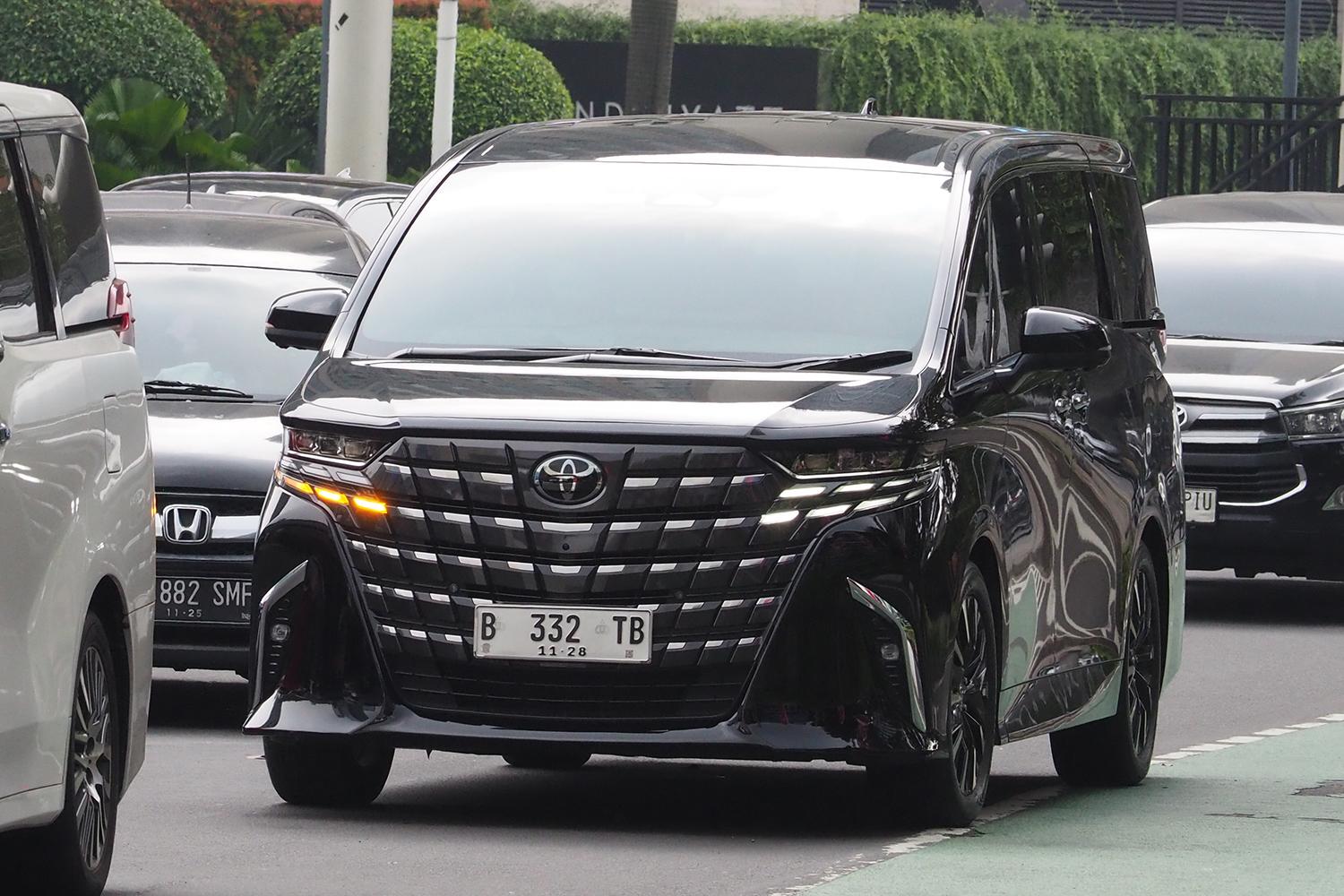 トヨタ・アルファード 〜 画像14