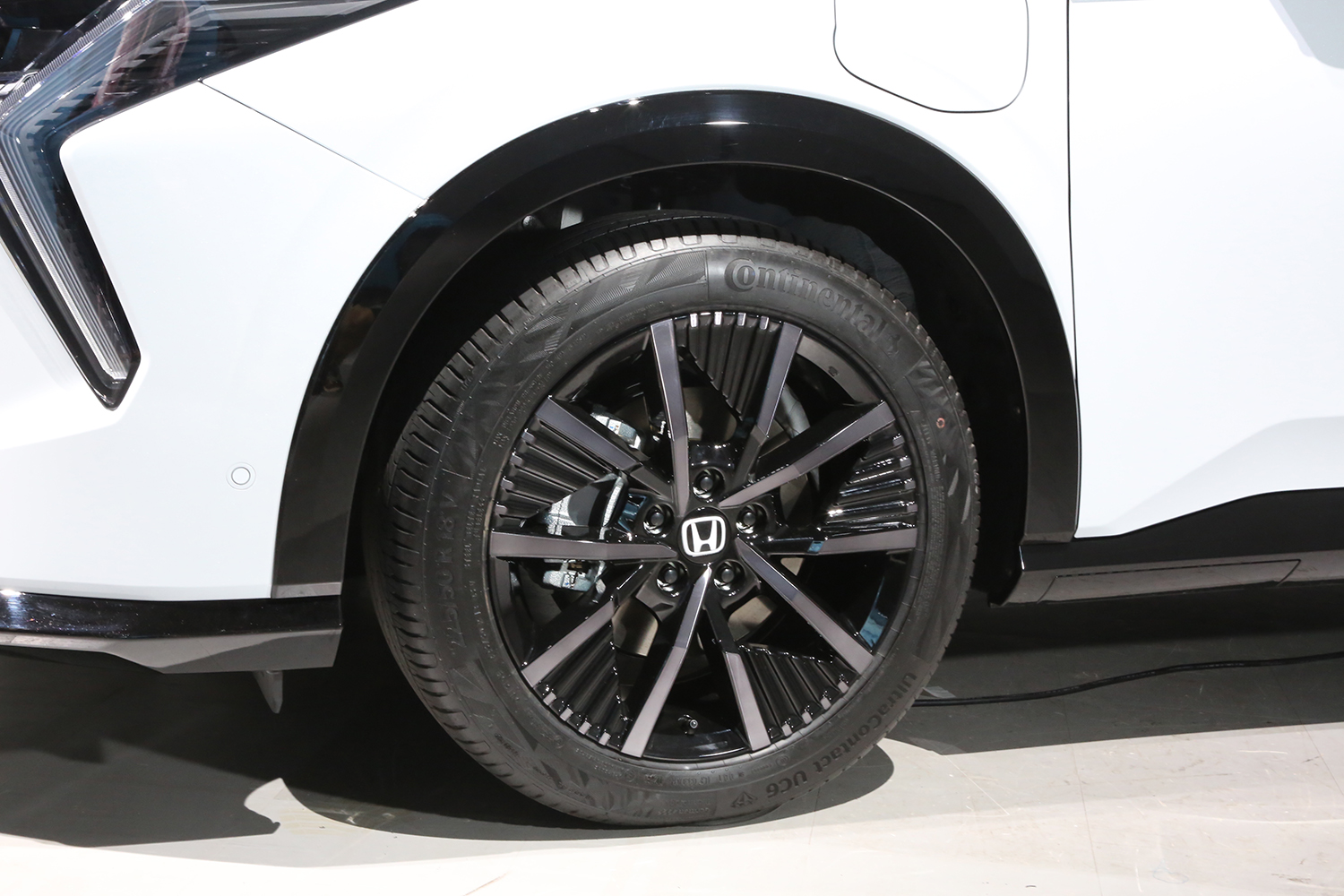 ホンダ・インサイト（4代目）の足まわり